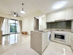 The Gazania (D19), Condominium #586397481